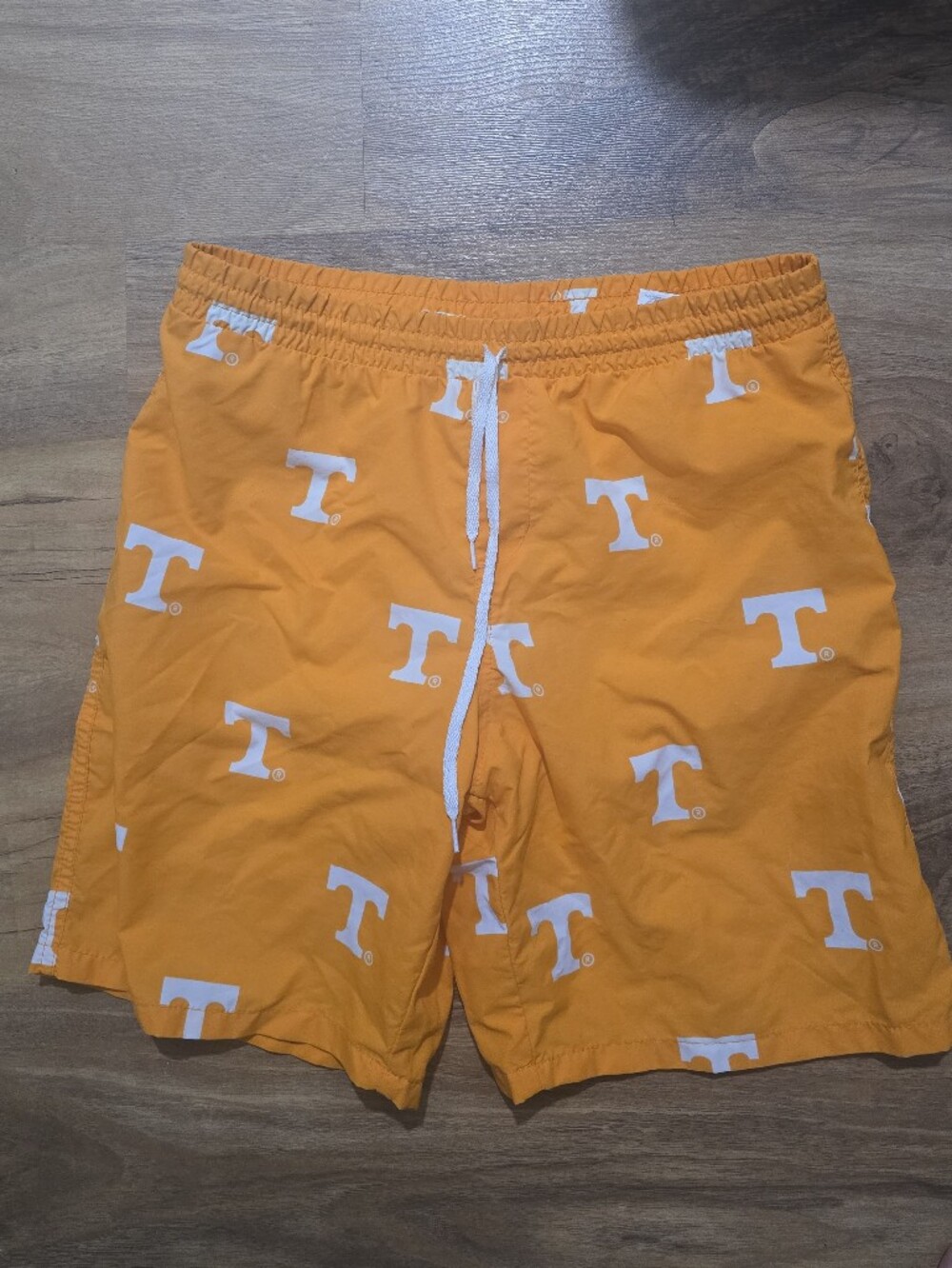 Columbia PFG Tennessee Volunteers Swim Trunks Orange Youth Large 14/16